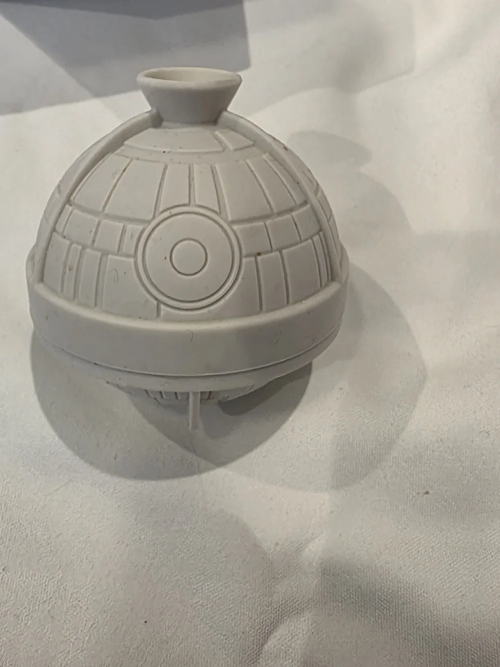 W&P Silicone Star Wars Death Star Ice Cube Tray Desert Sphere Mold